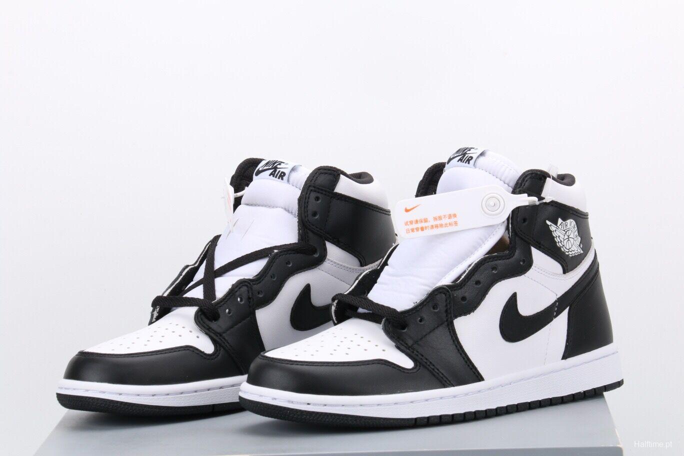 Air Jordan 1 Retro Black White