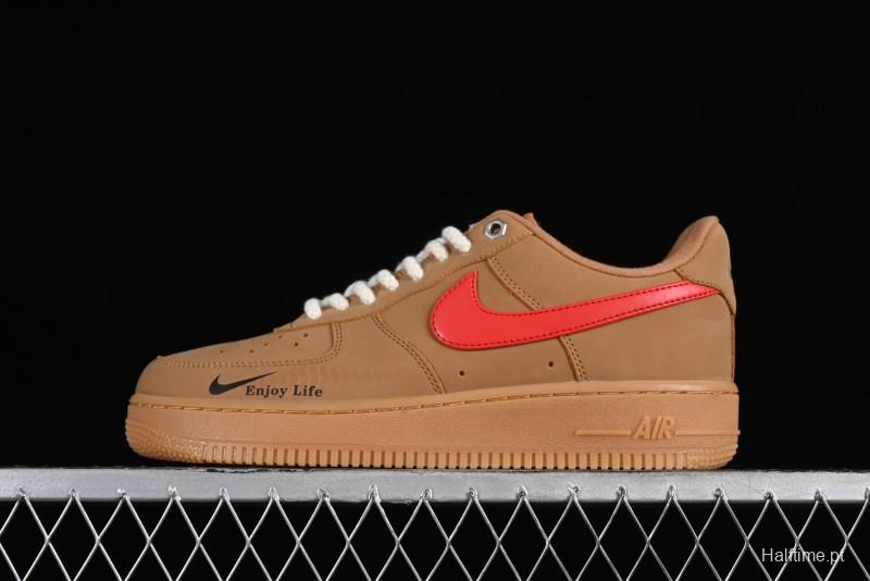 Nike Air Force 1'07 Low Wheat Sneakers