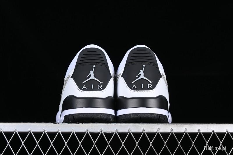 Air Jordan Legacy AJ312 Low Sneakers