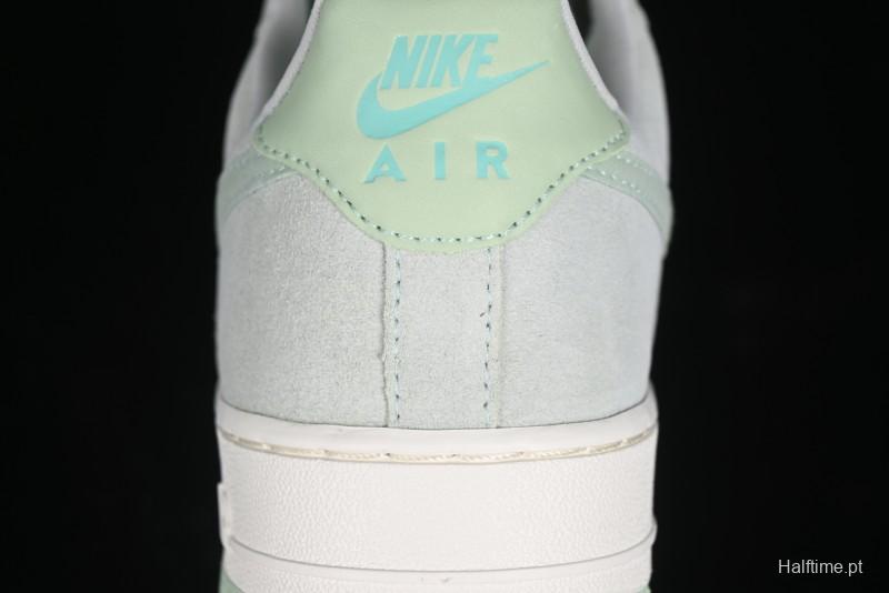 Nike Air Force 1 '07 Low Casual Sneakers with Full-Length Air Cushion - HQ1497-099